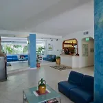 Gli Ulivi 3*